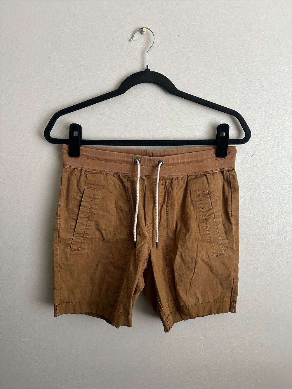 Vuori Ripstop Men's Casual Drawstring Waistband Caramel Shorts SZ S